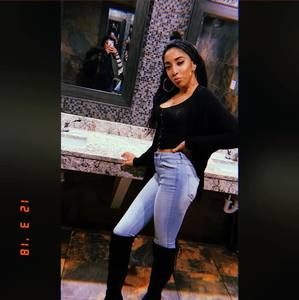 Meet your Posher, Toni